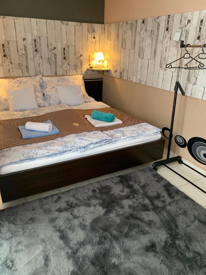 Furo-Lak 1 Apartman Hajdúszoboszló Екстериор снимка