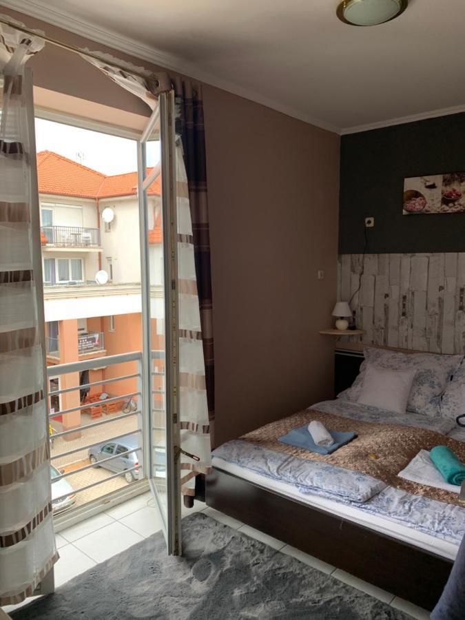 Furo-Lak 1 Apartman Hajdúszoboszló Екстериор снимка