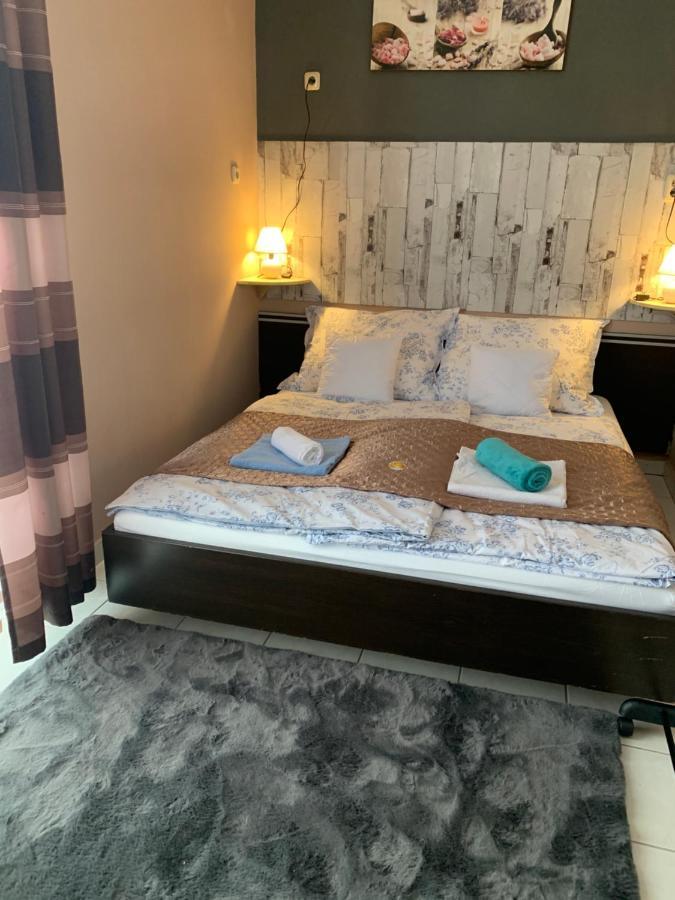 Furo-Lak 1 Apartman Hajdúszoboszló Екстериор снимка